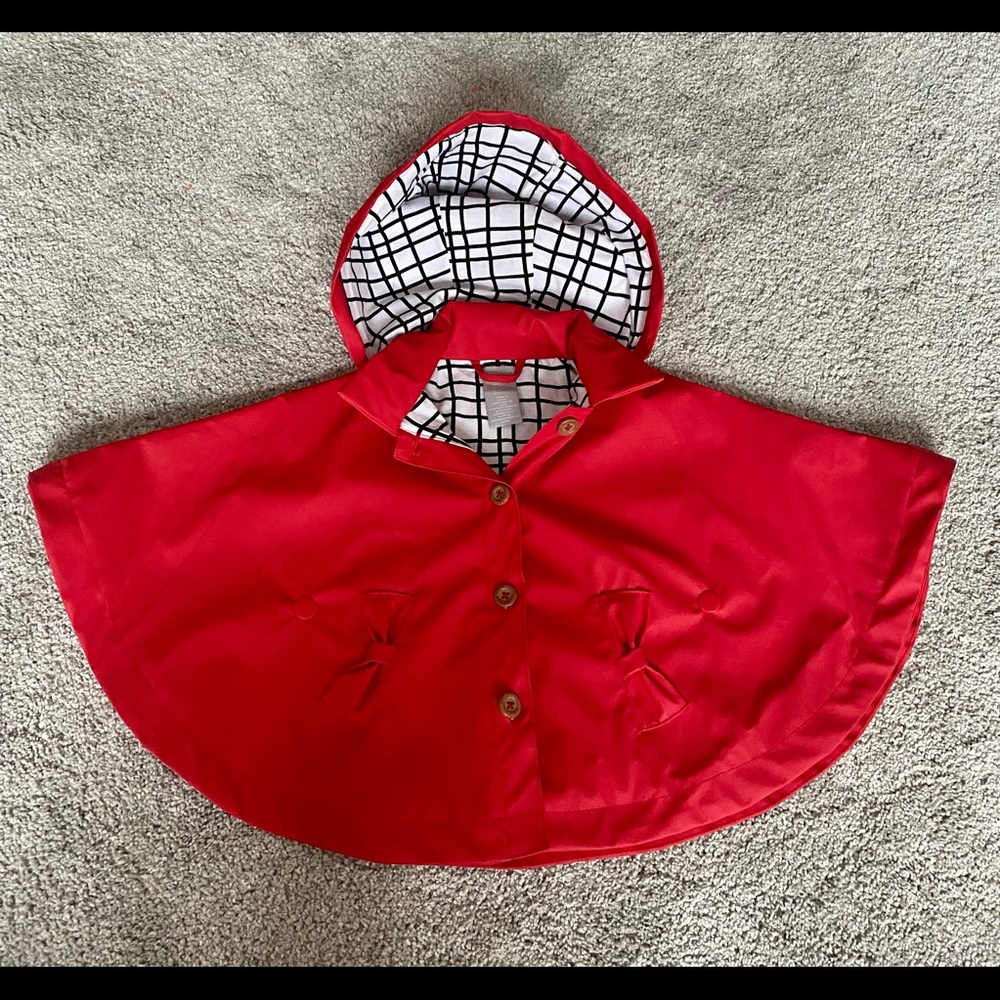 Tahari 2T raincoat